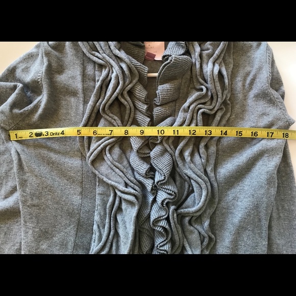 {BOGO} Romeo & Juliet Couture Cardigan Sweater - Picture 4 of 8